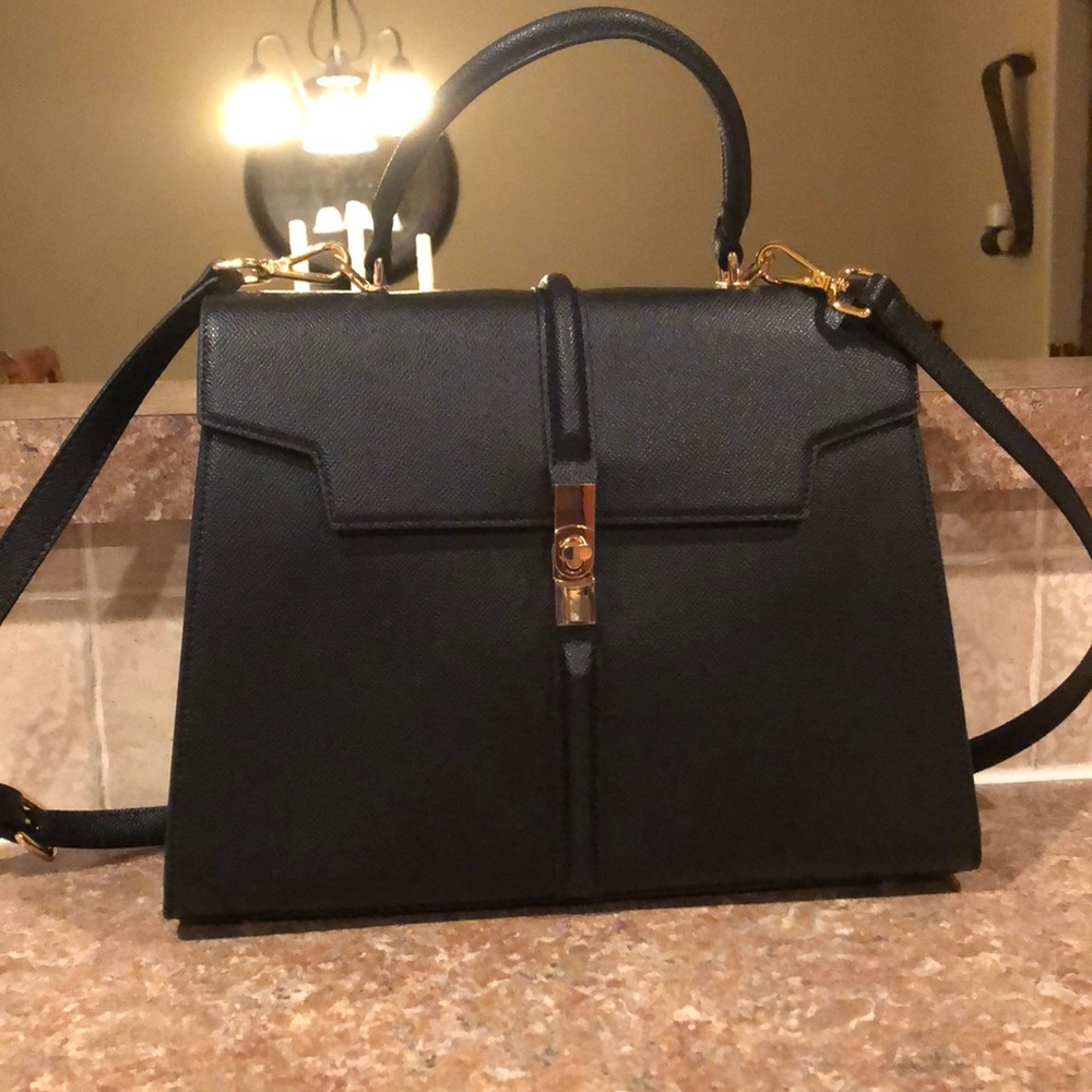 Jw Pei Jona top handle in black